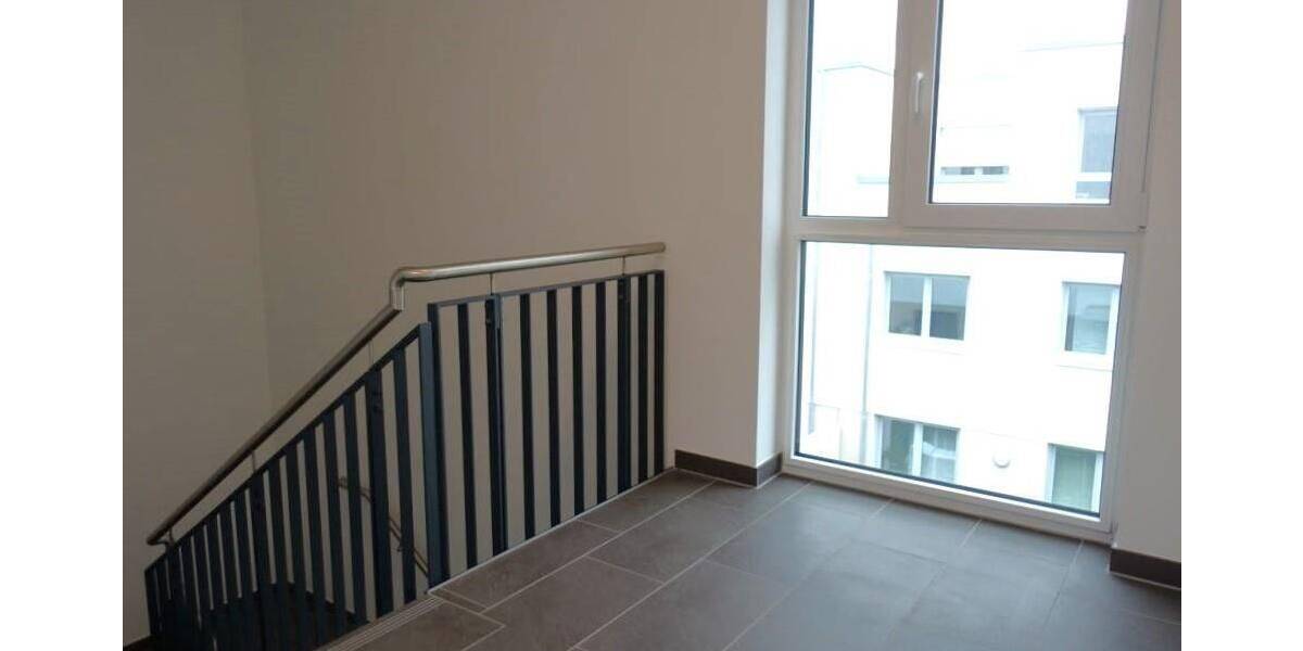 Etagenwohnung Nürnberg Großreuth b Schweinau - 3 Zimmer, 100 m&sup2;, 1.410&euro; | Angebot:26853031