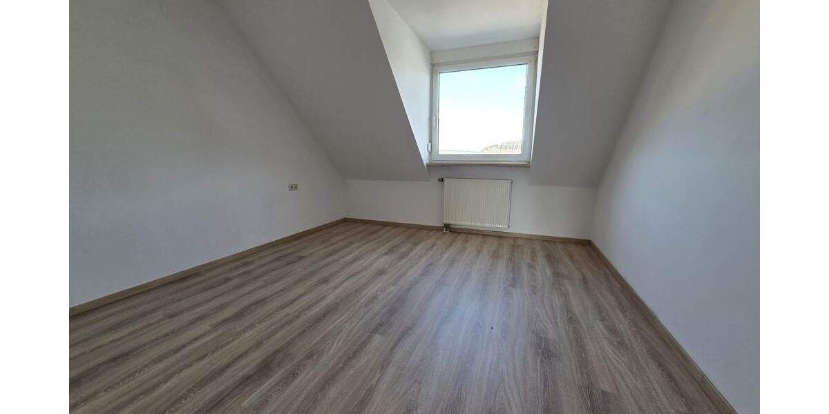 Etagenwohnung Roth Bernlohe - 4 Zimmer, 104 m&sup2;, 292.000&euro; | Angebot:25745295