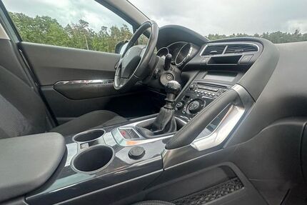 Peugeot 3008 118.000 km 1.850 € Fürth 90762