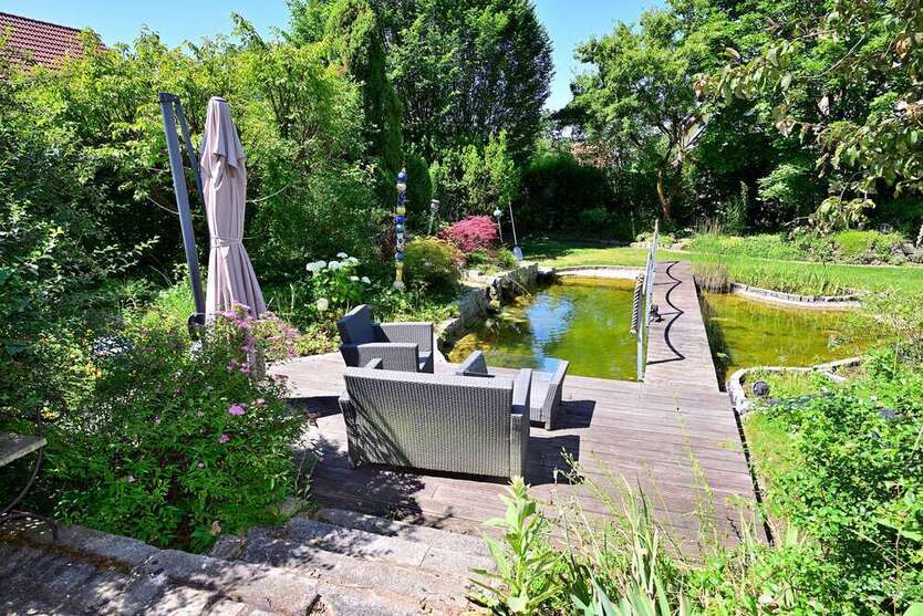 Haus zum Kaufen in Neunkirchen am Sand 1.190.000 € 260 m²