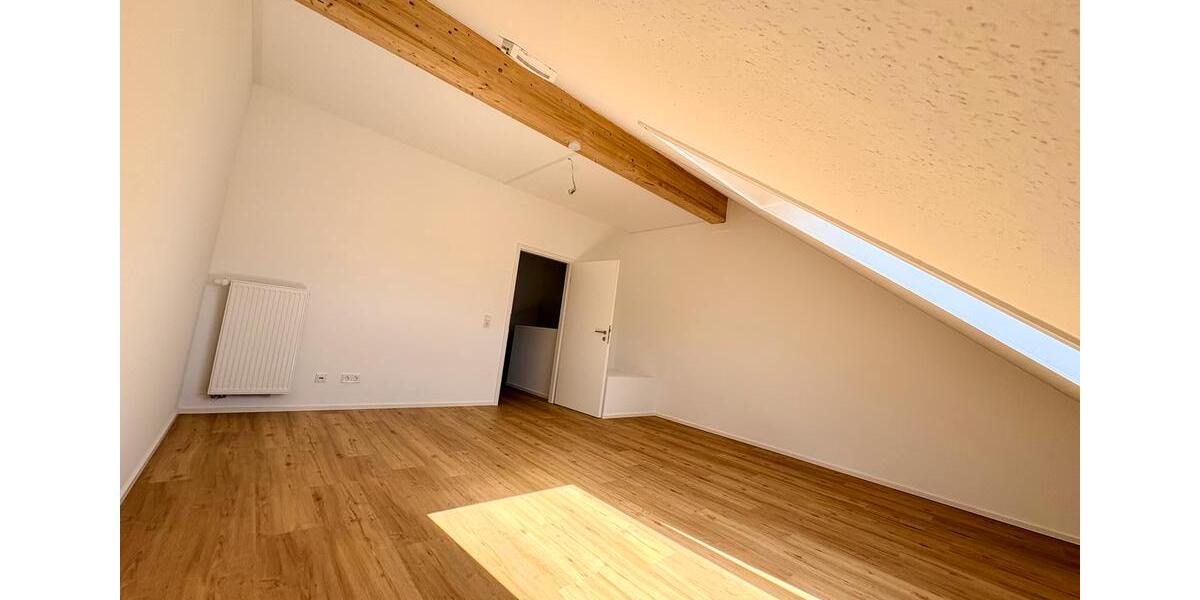 Reihenhaus Stein - 5 Zimmer, 145 m&sup2;, 2.300&euro; | Angebot:27614454