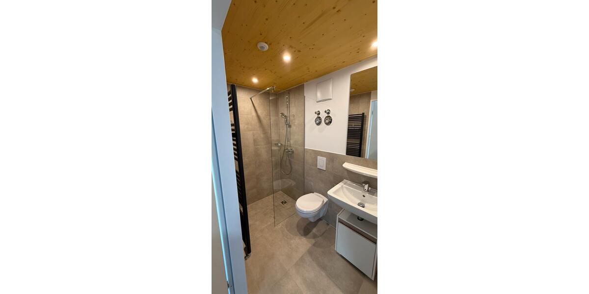 Erstbezug ab 01.03. – Möbliertes Studentenapartment in Top-Lage 1 zimmer