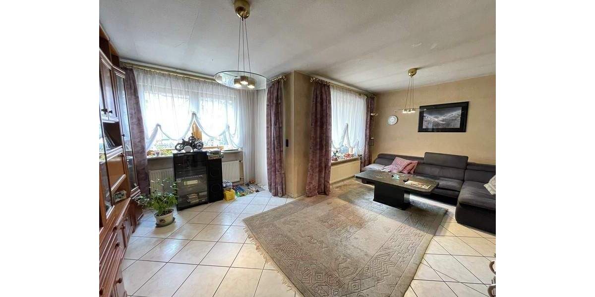 Mehrfamilienhaus, Wohnhaus Fürth Oberfürberg - 5 Zimmer, 107 m&sup2;, 348.000&euro; | Angebot:25743110