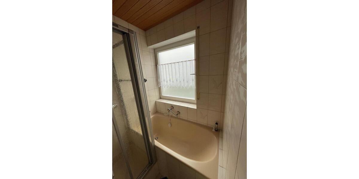 Etagenwohnung Nürnberg Sankt Leonhard - 2 Zimmer, 63 m&sup2;, 898&euro; | Angebot:27578740