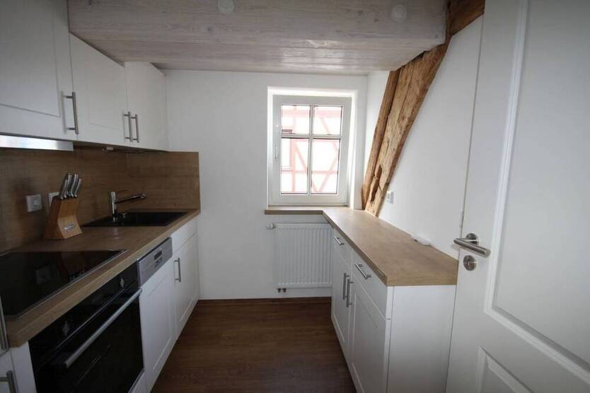Außergewöhnliche, hochwertig ausgebaute 4-Zimmer-Galerie-Wohnung, ca. 150 m² Wohn- Nutzfläche, niedrige Nebenkosten