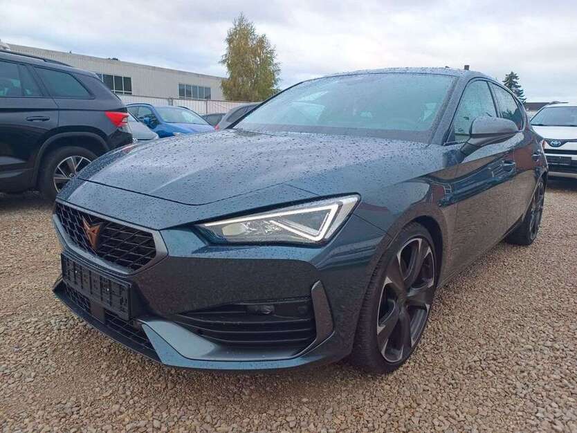 Cupra Leon 22.490 km 27.999 € Fürth 90765