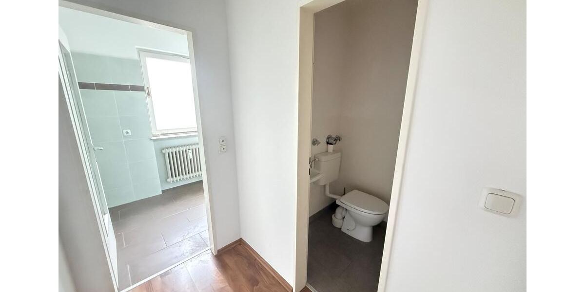 Etagenwohnung Nürnberg Erlenstegen - 2 Zimmer, 73 m&sup2;, 680&euro; | Angebot:26183231
