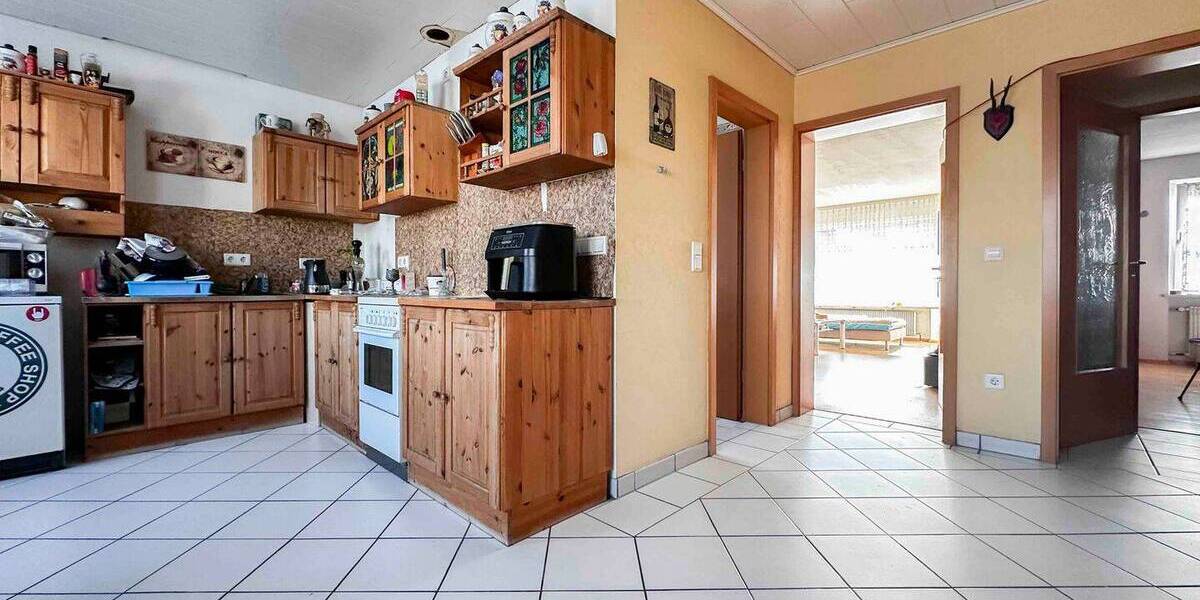 Doppelhaushälfte Nürnberg Schweinau - 8 Zimmer, 179 m&sup2;, 589.000&euro; | Angebot:26028374