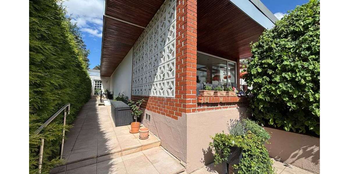 Einfamilienhaus Nürnberg Eibach - 7 Zimmer, 236 m&sup2;, 699.000&euro; | Angebot:27140921