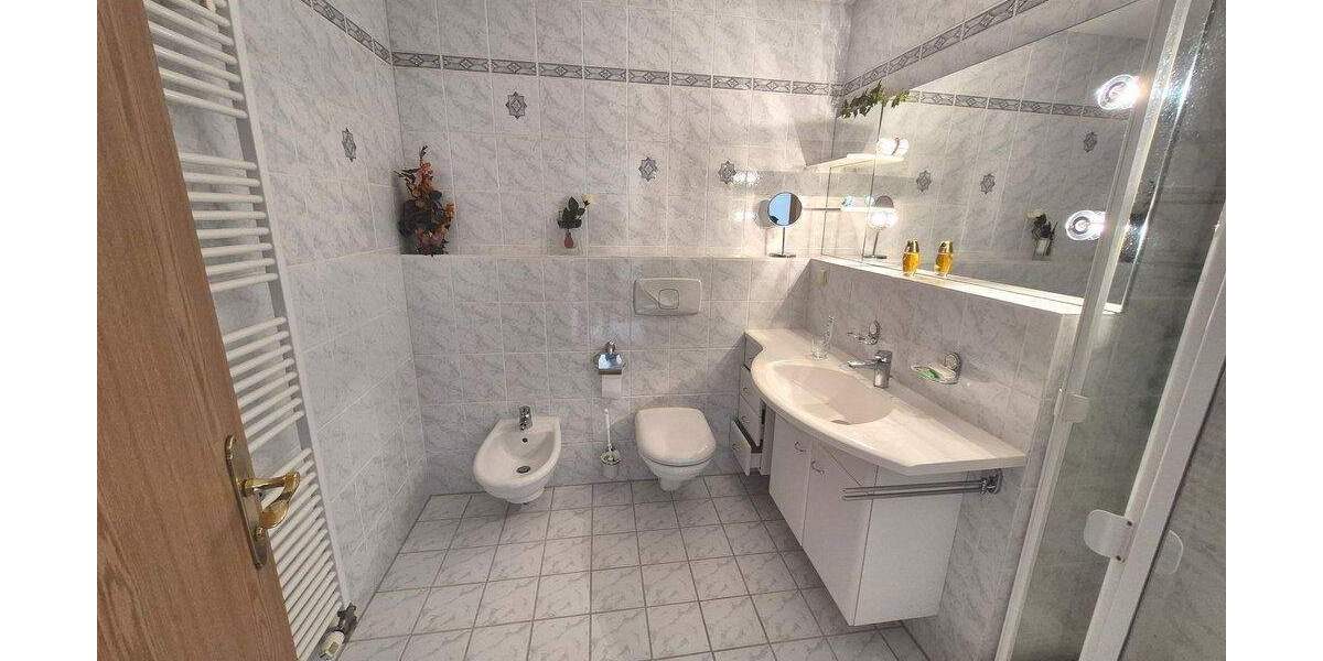 Mehrfamilienhaus, Wohnhaus Schwanstetten Leerstetten - 6 Zimmer, 120 m&sup2;, 475.000&euro; | Angebot:26343927