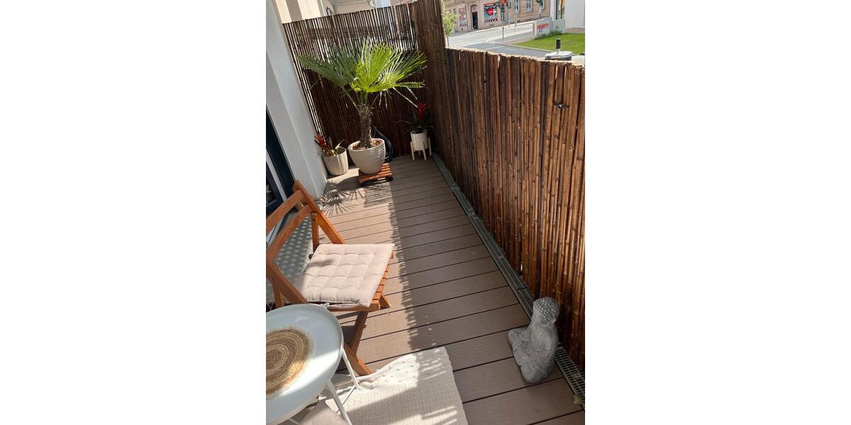 Möbilierte 1,5 Zi Neubau Whg mit EBK, Balkon u Tiefgarage 1.5 zimmer