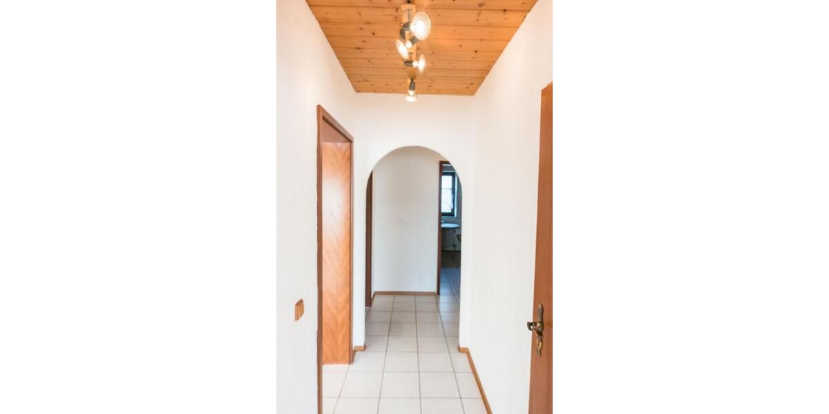Etagenwohnung Nürnberg Schnepfenreuth - 3 Zimmer, 86 m&sup2;, 1.190&euro; | Angebot:27612418