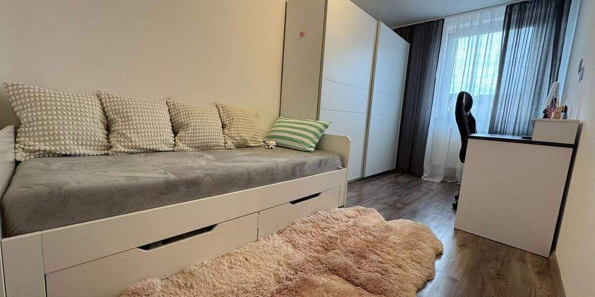Etagenwohnung Nürnberg Steinbühl - 3 Zimmer, 72 m&sup2;, 249.999&euro; | Angebot:26695226