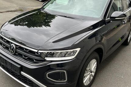 VW T-Roc 92.000 km 19.990 &euro; Nürnberg 90439