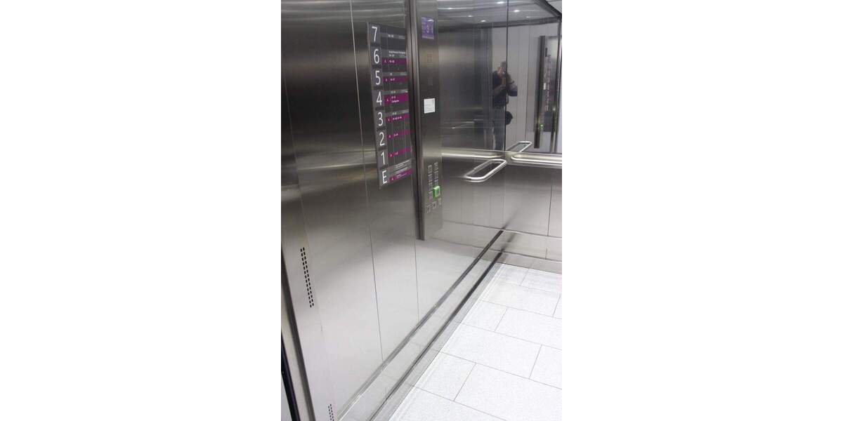 Etagenwohnung Nürnberg Steinbühl - 2 Zimmer, 73 m&sup2;, 298.000&euro; | Angebot:25391829