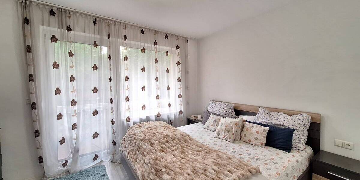 Renovierte 3-Zimmer Wohnung im Hochparterre mit Balkon und Einzelgarage 3 zimmer