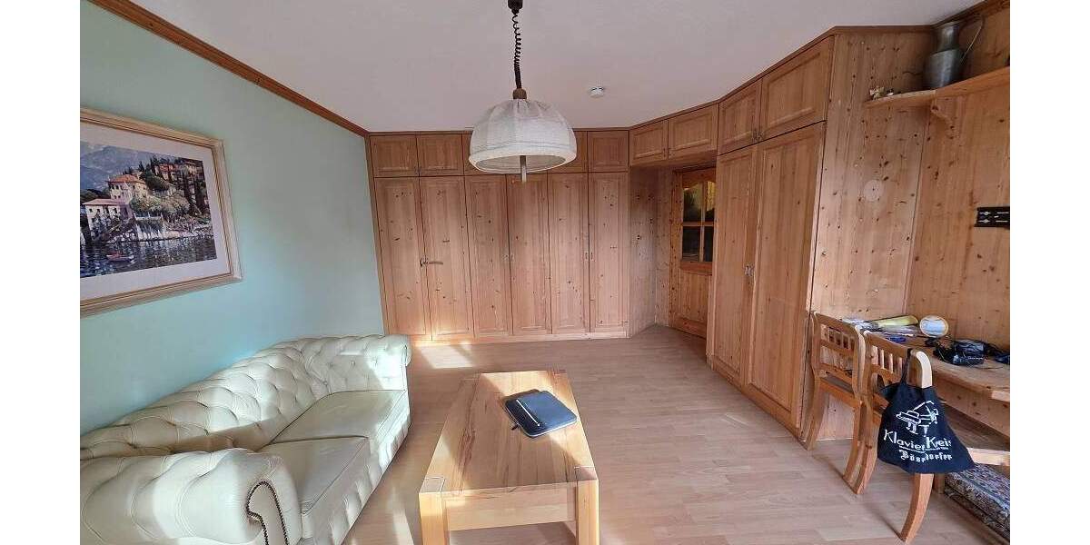 V3459 schickes 1-Zimmer-Apartment mit Duplex-Stellplatz in Burgfarrnbach 1 zimmer