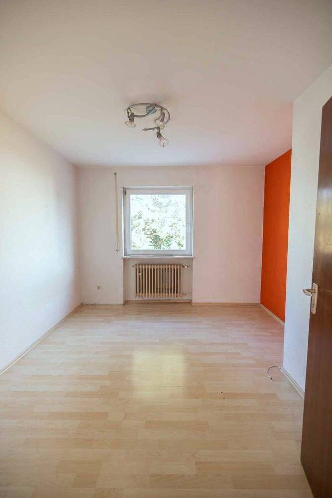 Ruhige Lage: RMH in Nbg.-Laufamholz Nähe S-Bahn-Haltestelle Haus kaufen