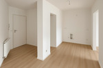 Erstbezug nach Renovierung - Helle Wohnung im EG mit Terrasse, ruhig gelegen und mit Stellplatz!
