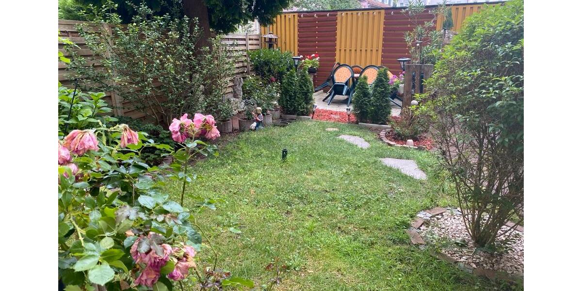 Erdgeschosswohnung , oder als Geschäft 4 zimmer