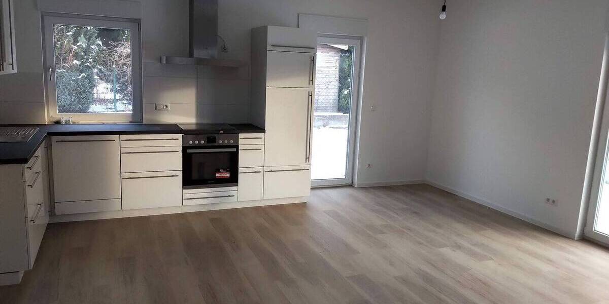 Bungalow Neunkirchen am Sand Speikern - 4 Zimmer, 120 m&sup2;, 1.750&euro; | Angebot:26879121