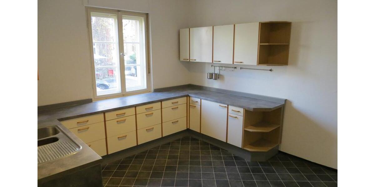 Helle 2-Zimmer-Wohnung mit brandneuer Heizung & großer Wohnküche 2 zimmer