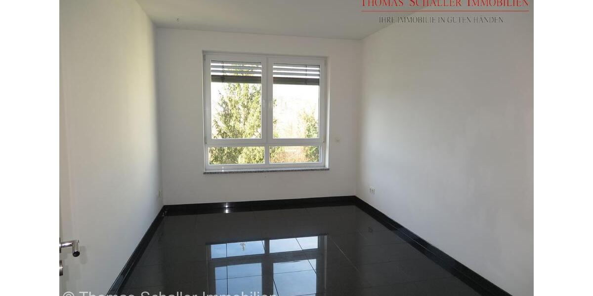 Einfamilienhaus Fürth Atzenhof - 4.5 Zimmer, 240 m&sup2;, 2.500&euro; | Angebot:24769094