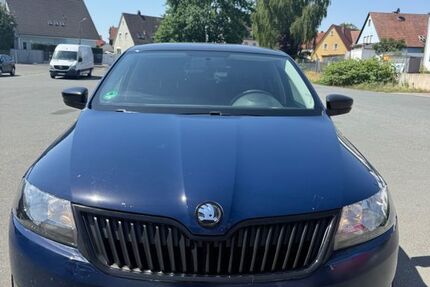 Skoda Rapid 110.000 km 7.000 &euro; Röthenbach 90552
