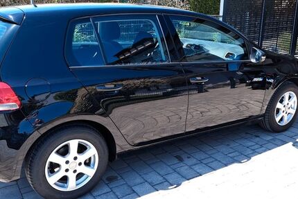 VW Golf 40.800 km 6.900 &euro; Wendelstein 90530