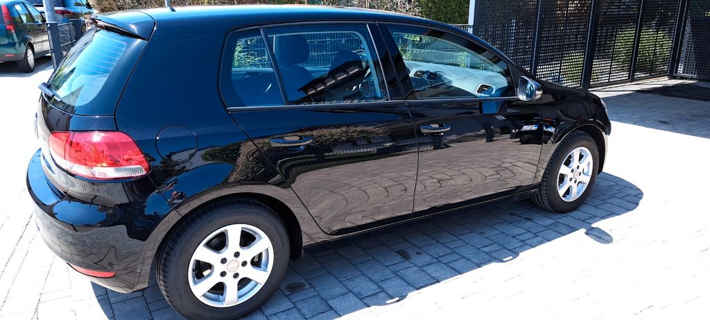 VW Golf 40.800 km 6.900 &euro; Wendelstein 90530
