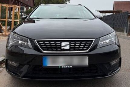 Seat Leon 87.500 km 15.700 &euro; Nürnberg 90449