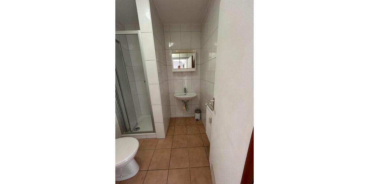Dachgeschoßwohnung Nürnberg Hasenbuck - 1 Zimmer, 33 m&sup2;, 580&euro; | Angebot:27567958