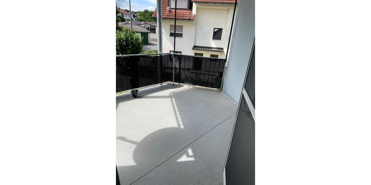 Etagenwohnung Roßtal - 2 Zimmer, 50 m&sup2;, 858&euro; | Angebot:27547532