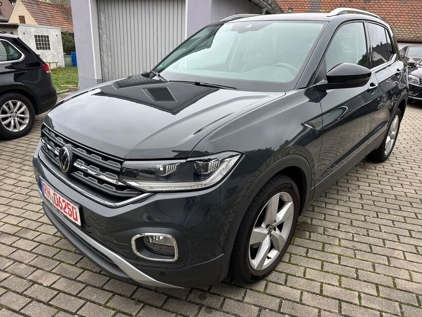 VW T-Cross 48.000 km 17.990 € Roth 91154