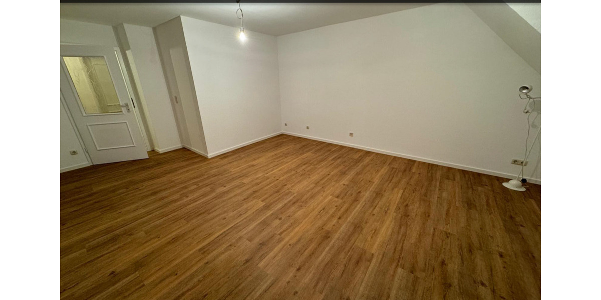 Etagenwohnung Erlangen Am Anger - 1 Zimmer, 25 m&sup2;, 695&euro; | Angebot:25614775