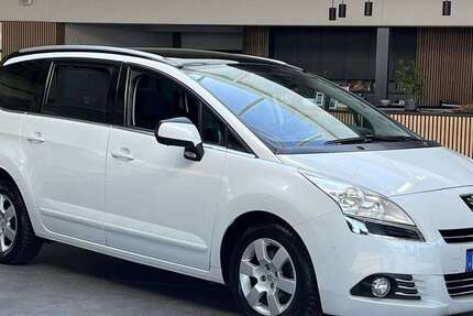 Peugeot 5008 200.000 km 3.740 &euro; Cadolzburg 90556