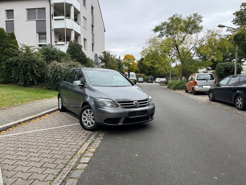VW Golf Plus 85.000 km 7.389 € fürth 90762