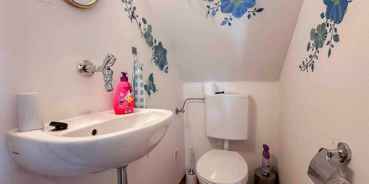 Doppelhaushälfte Nürnberg Schweinau - 8 Zimmer, 179 m&sup2;, 589.000&euro; | Angebot:26424636