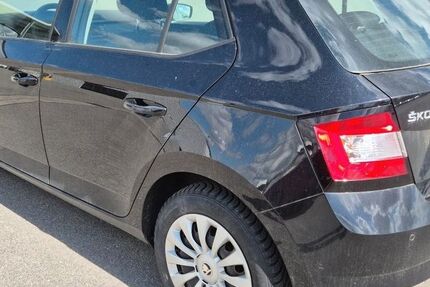 Skoda Fabia 99.898 km 6.999 &euro; Nürnberg 90475