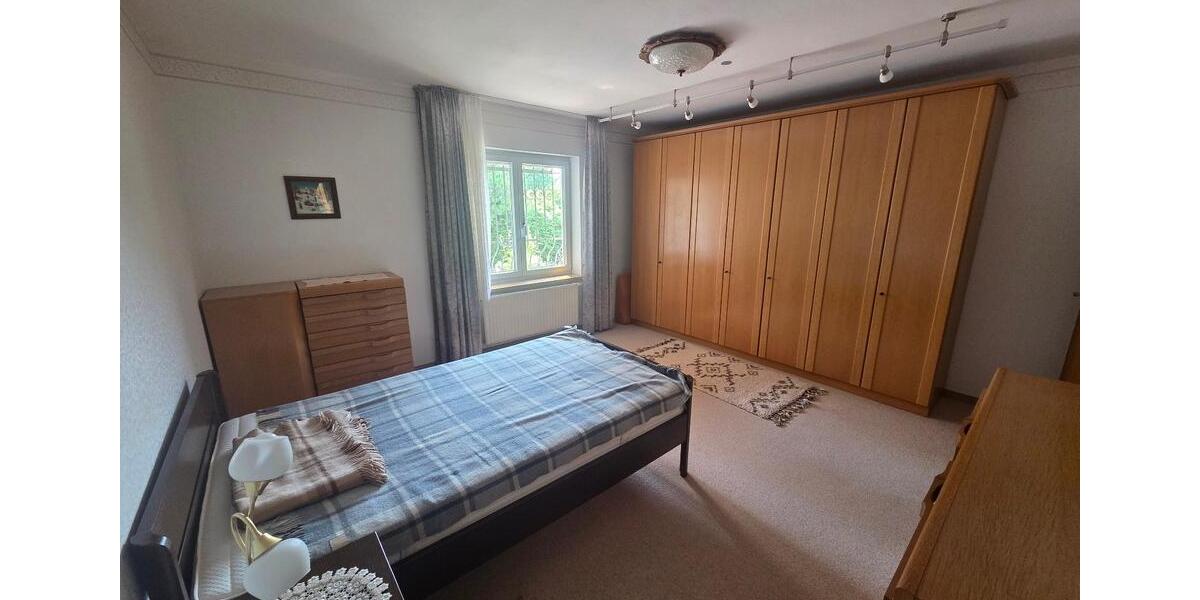 Mehrfamilienhaus, Wohnhaus Uttenreuth - 10 Zimmer, 300 m&sup2;, 1.290.000&euro; | Angebot:27165370