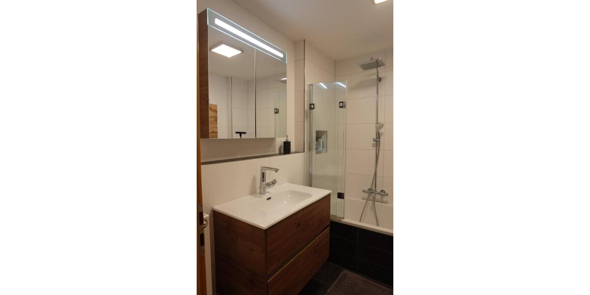 Stilvolle Maisonettewohnung im 4. OG mit Galerie, Balkon & Kamin 3.5 zimmer