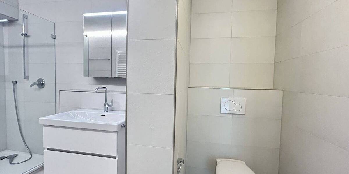 Terrassenwohnung Erlangen Burgberg - 5 Zimmer, 160 m&sup2;, 649.000&euro; | Angebot:26659755