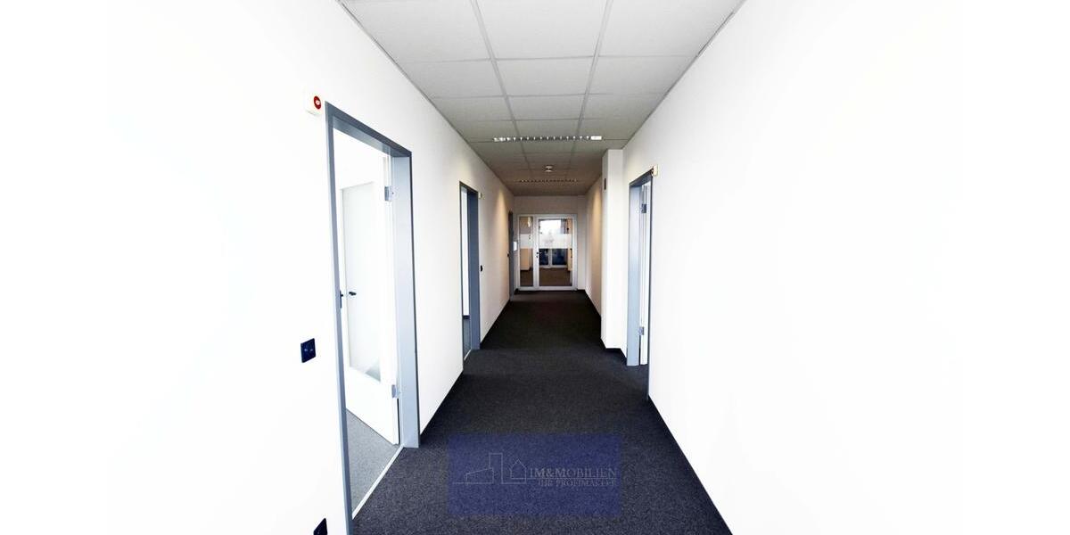 Gewerbeobjekt Erlangen Bruck - 9&euro; | Angebot:23224217