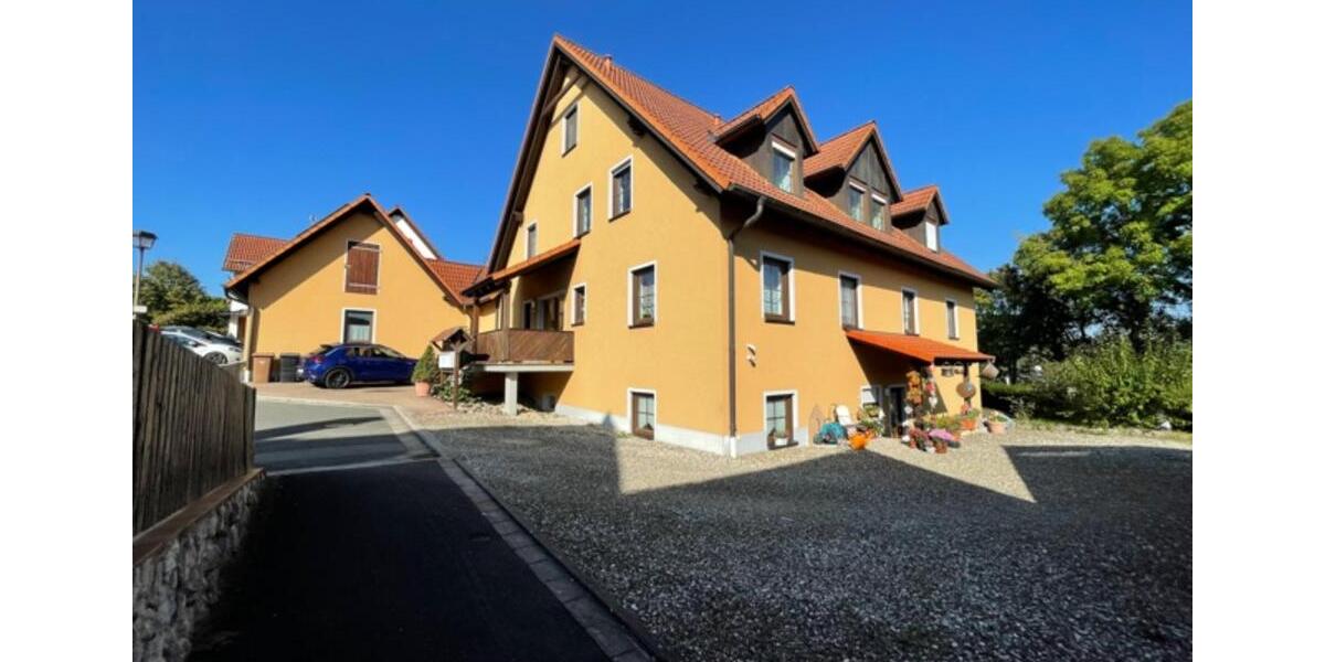 großzügige 2 12 Zimmer Terrassenwohnung im Souterrain zur Miete 2.5 zimmer