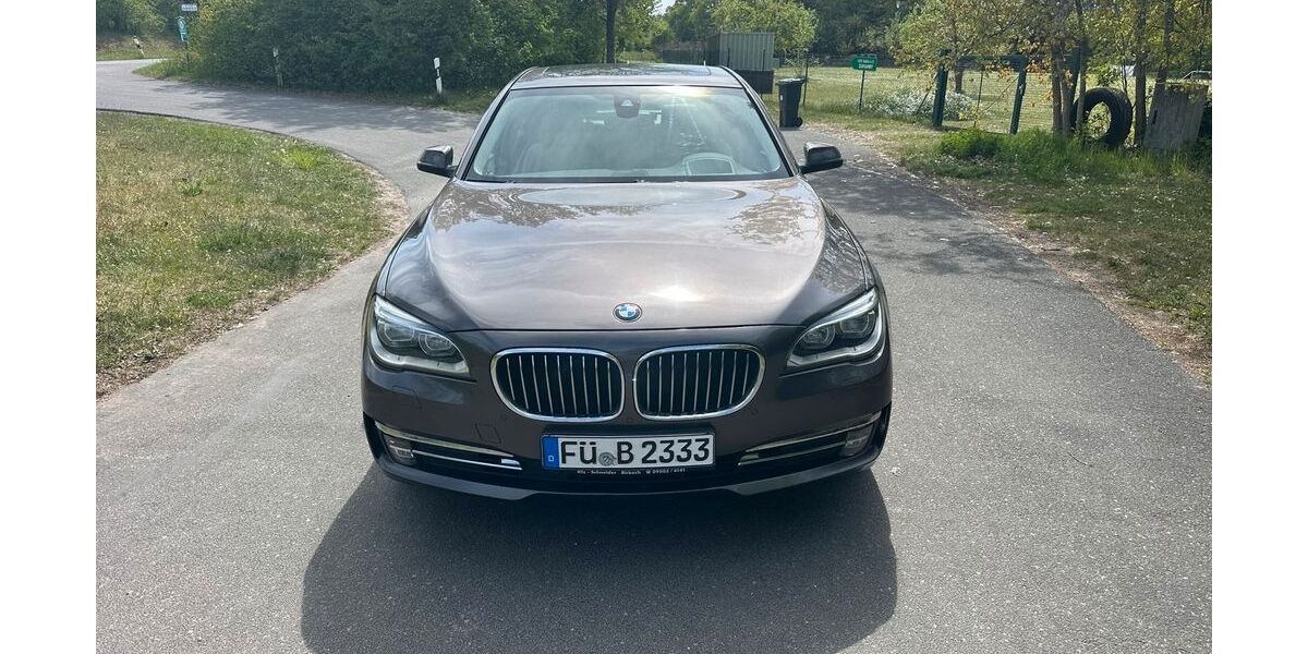 BMW 730 210.000 km 13.900 &euro; Großhabersdorf 90613