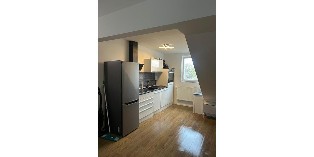 Dachgeschoßwohnung Fürth Altstadt - 2 Zimmer, 55 m&sup2;, 655&euro; | Angebot:25989122