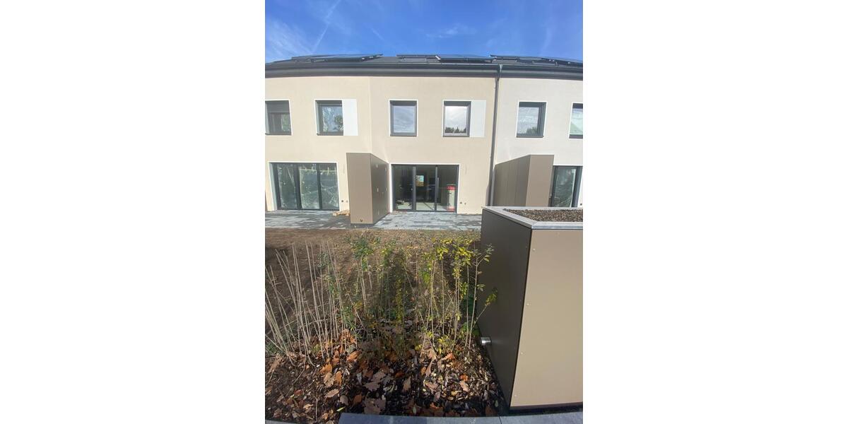 Neubau-Reihenmittelhaus in Bammersdorf KFW 40 zimmer