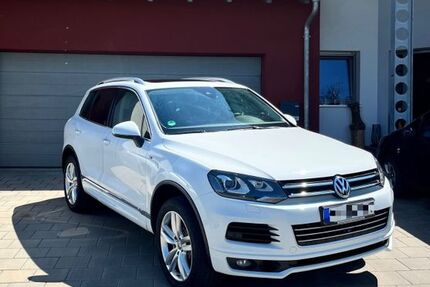 VW Touareg 191.000 km 20.800 &euro; Berg 92348