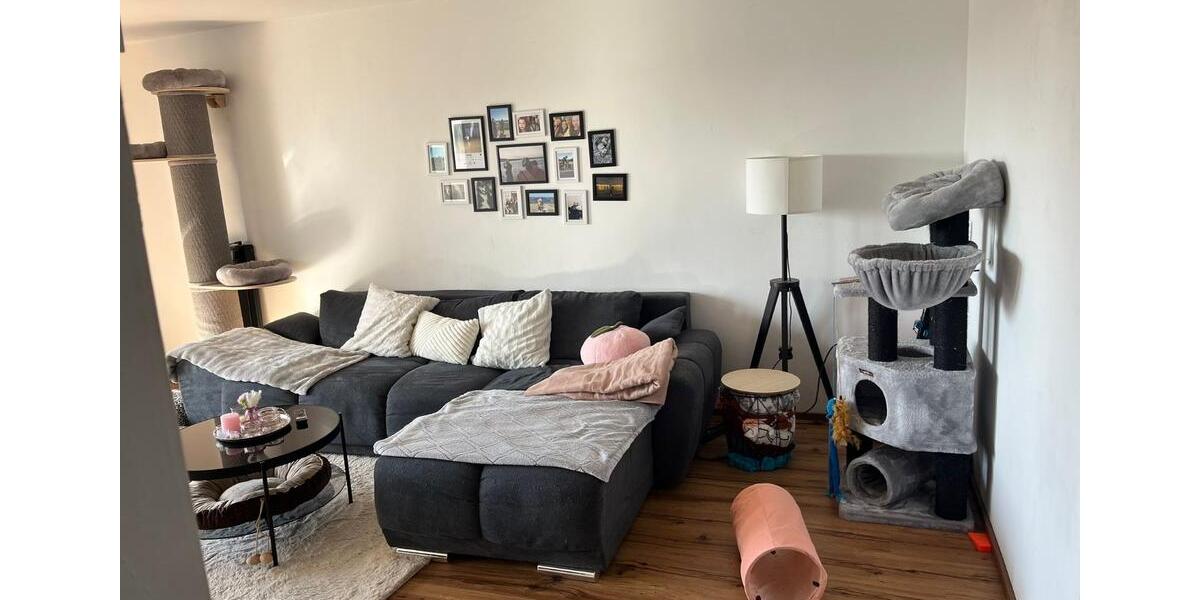 Etagenwohnung Nürnberg Langwasser - 3 Zimmer, 75 m&sup2;, 1.000&euro; | Angebot:25364446