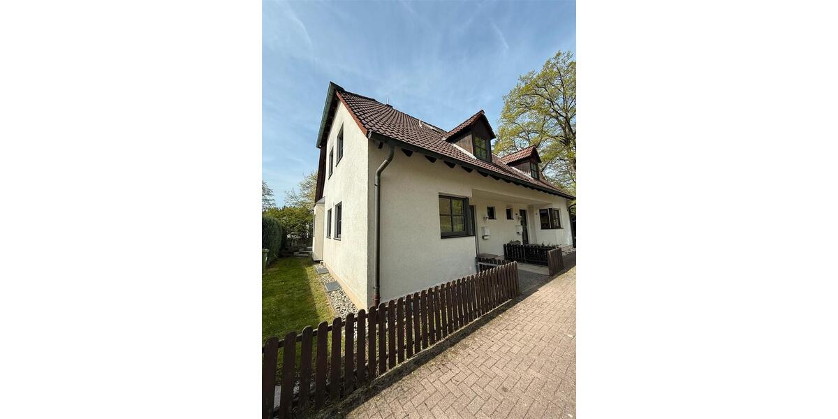 Doppelhaushälfte Burgthann - 5 Zimmer, 118 m&sup2;, 1.540&euro; | Angebot:26440405
